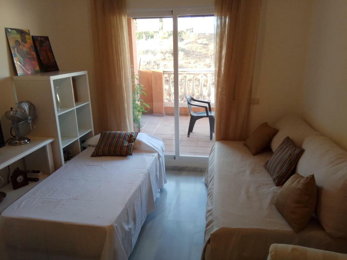 Precioso Atico En Torre De Benagalbon A 20 Metros Del Mar. Apartament Zewnętrze zdjęcie